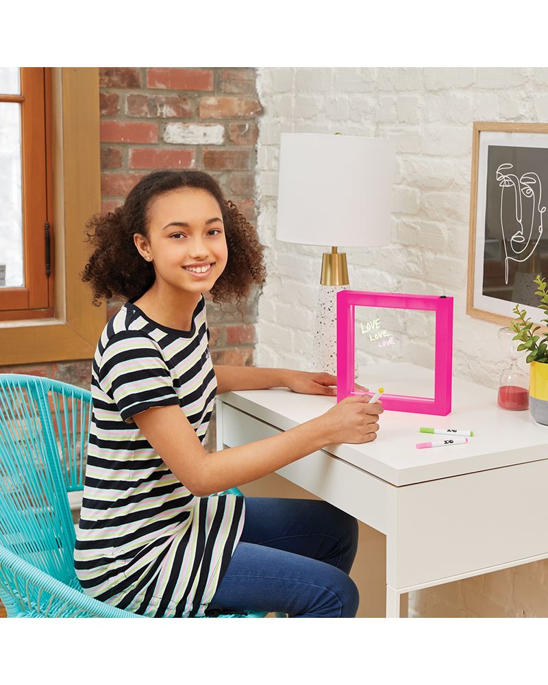 It's Lit! Light Up Message Board