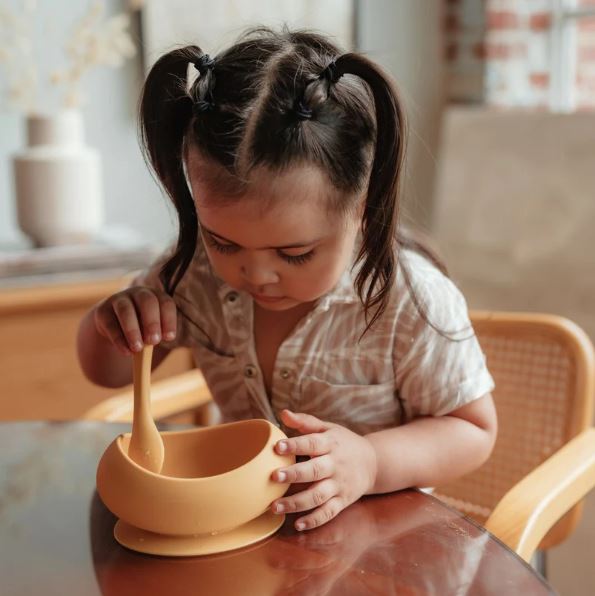 Suction Bowl & Spoon Set Mango