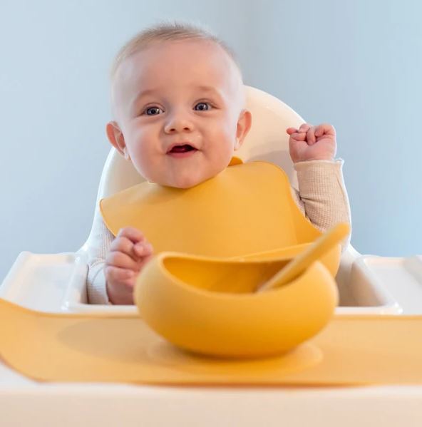 Suction Bowl & Spoon Set Mango