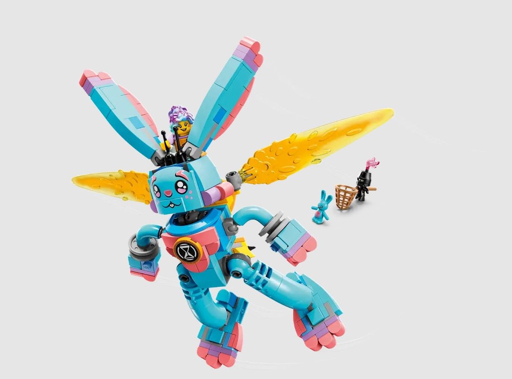Lego Titan Izzie and Bunchu the Bunny