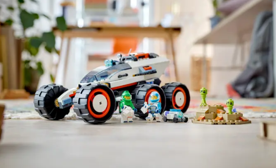 Lego City Space Explorer Rover and Alien Life