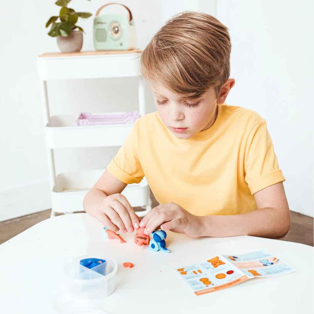 Creatibles D.I.Y. Air-Dry Clay Kit: Pet BFFs